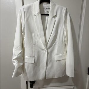 Elegant White Blazer for Women